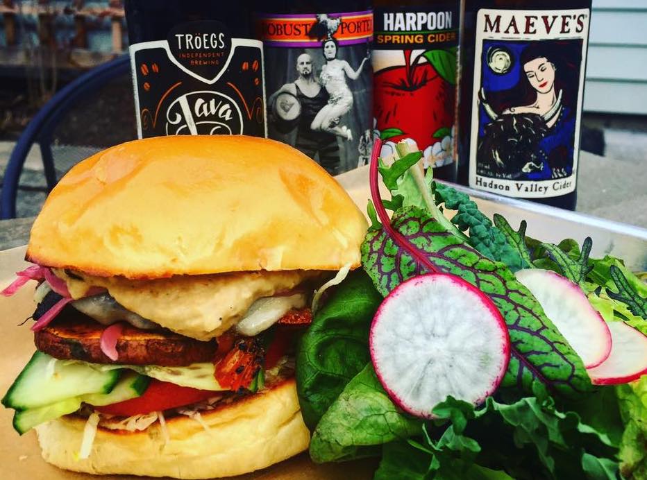 Bun's Burgers, Saugerties, NY